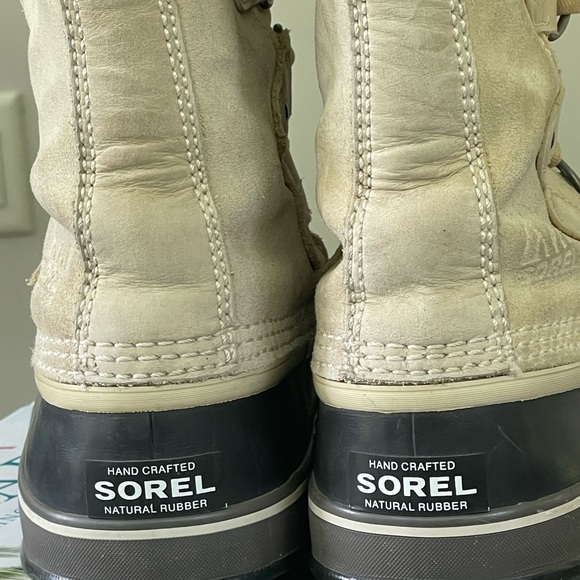 Sorel Boot Size 10 - Picture 3 of 9